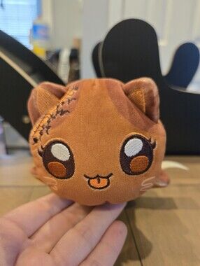 Chocolate Cake Cat Aphmau MeeMeows Mystery Plush Litter 3 Series